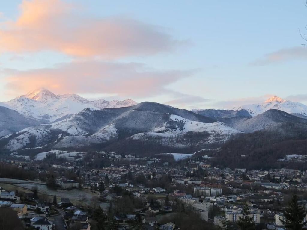 Terrasse, Jardin,, Appartement 80M², Vue Montagne, Wifi, Bureau Bagnères-de-Bigorre Buitenkant foto